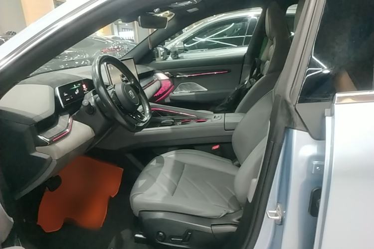 Used Zeekr 001 2023 WE Edition 86 kWh Left Front Seat