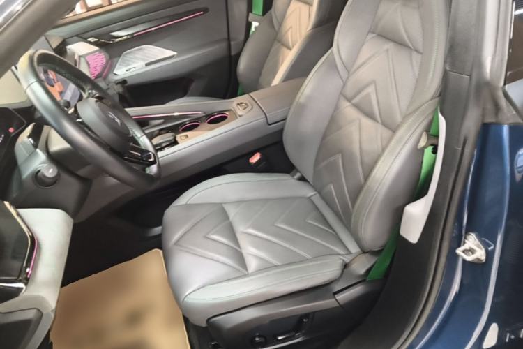 Used Zeekr 001 2023 WE Edition 100 kWh Left Front Seat
