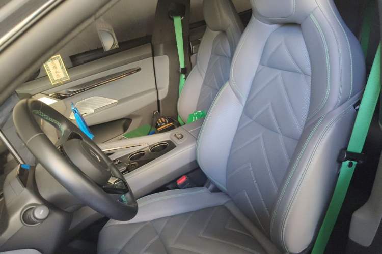 Used Zeekr 001 2023 WE Edition 86 kWh Left Front Seat