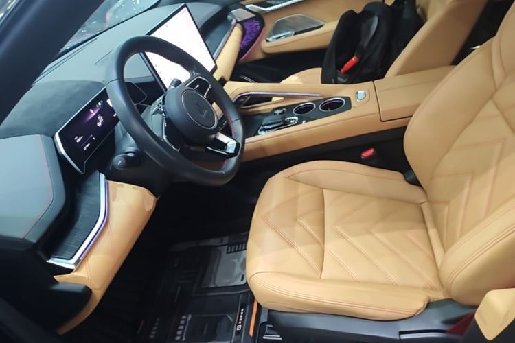 Used Zeekr 001 2023 WE Edition 86 kWh Left Front Seat