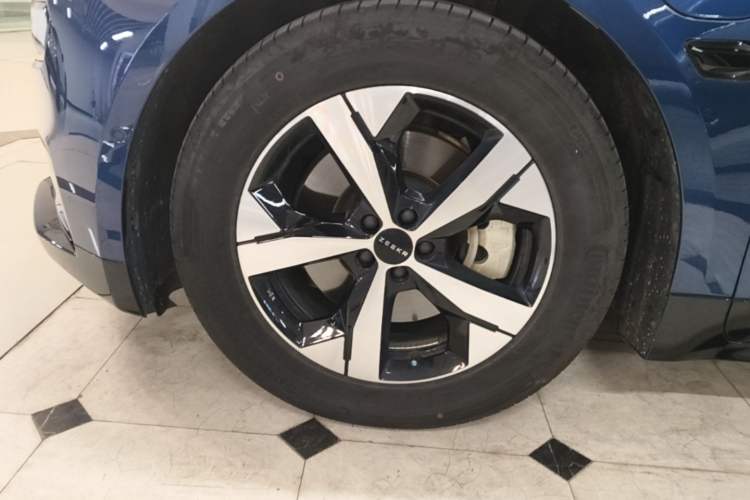 Used Zeekr 001 2023 WE Edition 100 kWh Left Front Wheel Hub