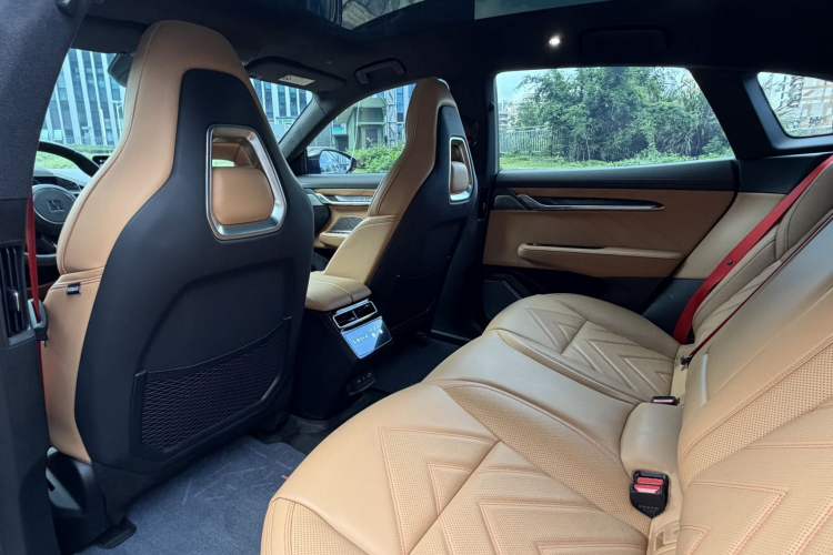 Used Zeekr 001 2023 ME Edition 100 kWh Left Rear Seat