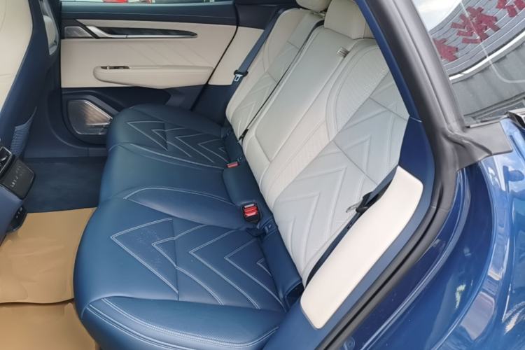 Used Zeekr 001 2023 WE Edition 86 kWh Left Rear Seat