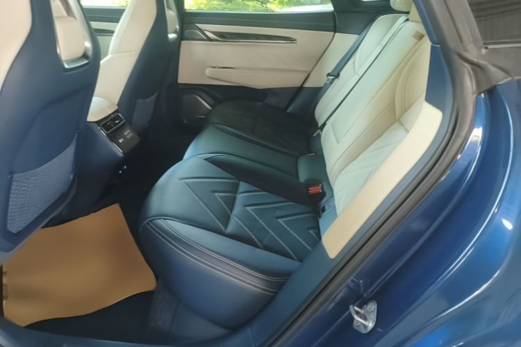 Used Zeekr 001 2023 WE Edition 86 kWh Left Rear Seat