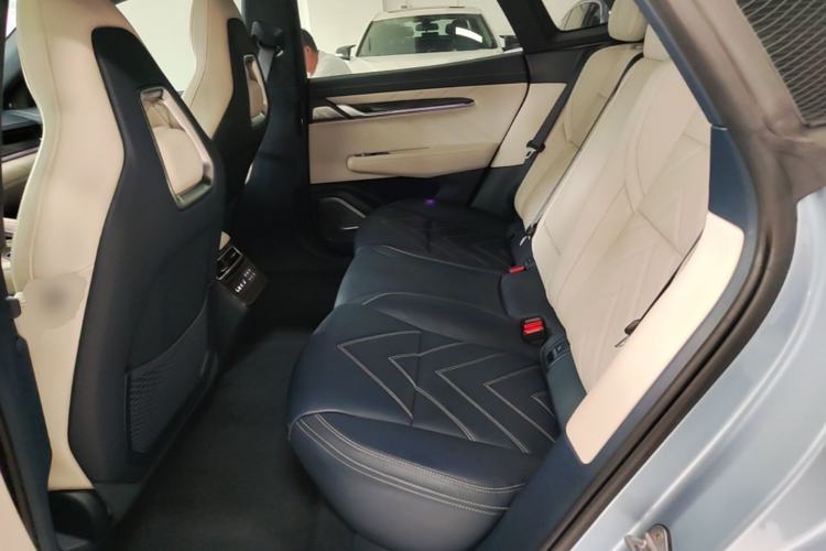 Used Zeekr 001 2023 ME Edition 100 kWh Left Rear Seat