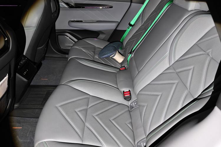 Used Zeekr 001 2023 ME Edition 100 kWh Left Rear Seat