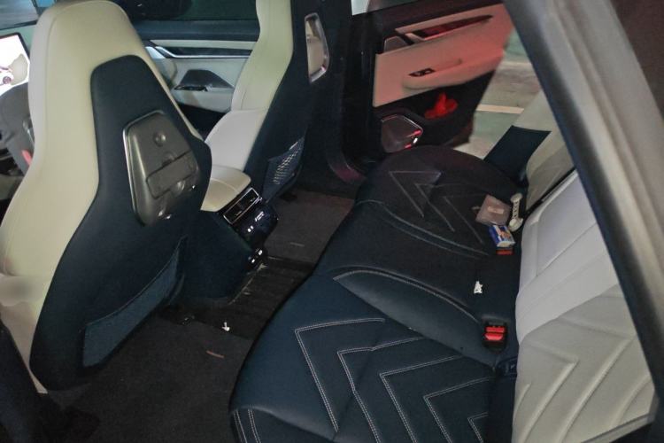 Used Zeekr 001 2023 WE Edition 86 kWh Left Rear Seat