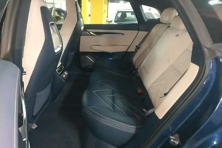 Used Zeekr 001 2023 WE Edition 86 kWh Left Rear Seat