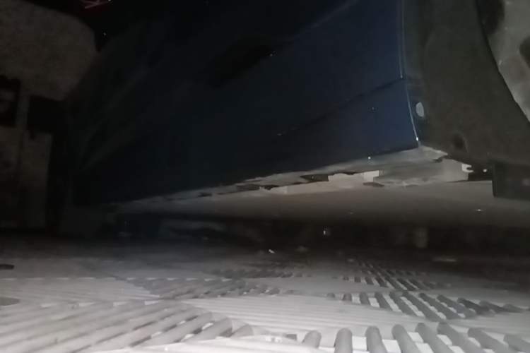 Used Zeekr 001 2023 WE Edition 86 kWh Left Side Sill