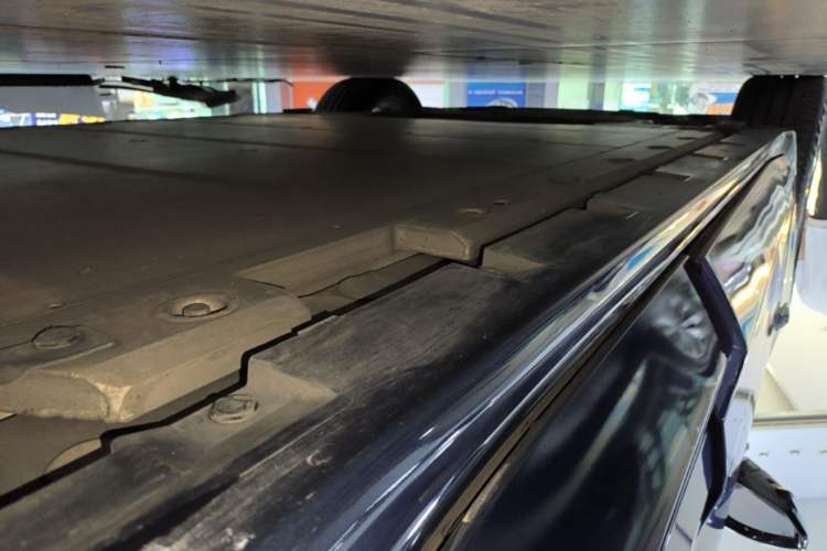 Used Zeekr 001 2023 ME Edition 100 kWh Left Side Sill