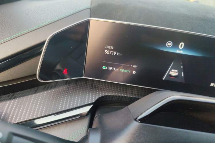 Used Zeekr 001 2023 WE Edition 100 kWh Odometer Close Up
