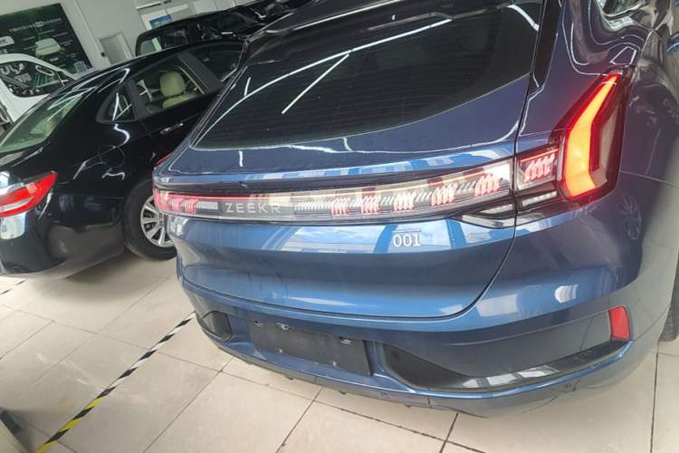 Used Zeekr 001 2023 WE Edition 86 kWh Rear