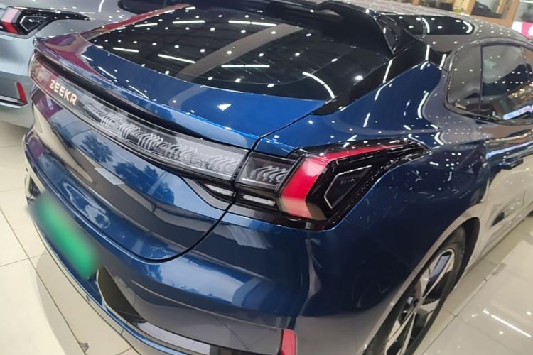 Used Zeekr 001 2023 WE Edition 86 kWh Rear Right 45 Deg