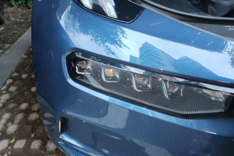 Used Zeekr 001 2023 ME Edition 100 kWh Right Front Headlight