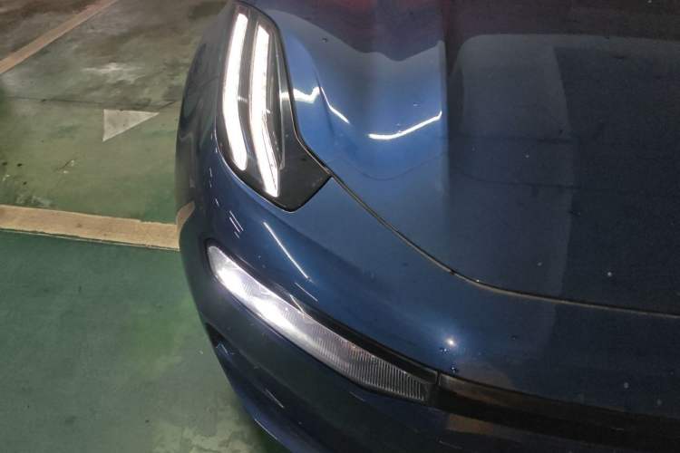 Used Zeekr 001 2023 WE Edition 86 kWh Right Front Headlight