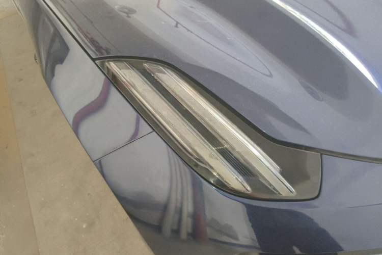 Used Zeekr 001 2023 WE Edition 86 kWh Right Front Headlight