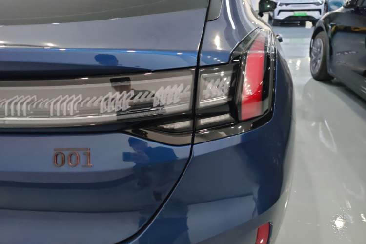 Used Zeekr 001 2023 WE Edition 100 kWh Right Rear Taillight