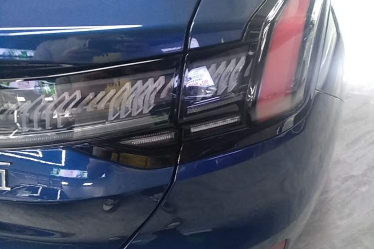 Used Zeekr 001 2023 WE Edition 100 kWh Right Rear Taillight