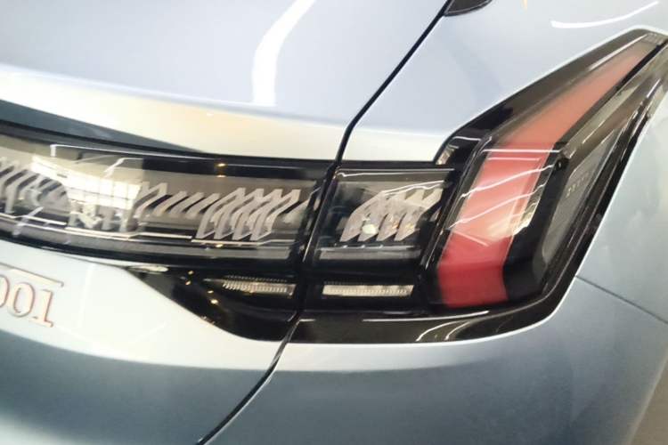 Used Zeekr 001 2023 ME Edition 100 kWh Right Rear Taillight