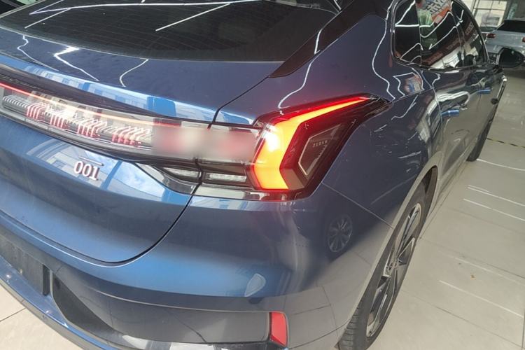 Used Zeekr 001 2023 WE Edition 86 kWh Right Rear Taillight