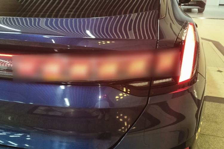 Used Zeekr 001 2023 WE Edition 100 kWh Right Rear Taillight