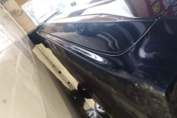 Used Zeekr 001 2023 WE Edition 86 kWh Right Side Sill