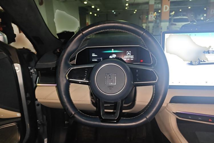 Used Zeekr 001 2023 WE Edition 86 kWh Steering Wheel