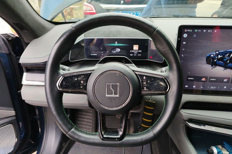 Used Zeekr 001 2023 WE Edition 100 kWh Steering Wheel