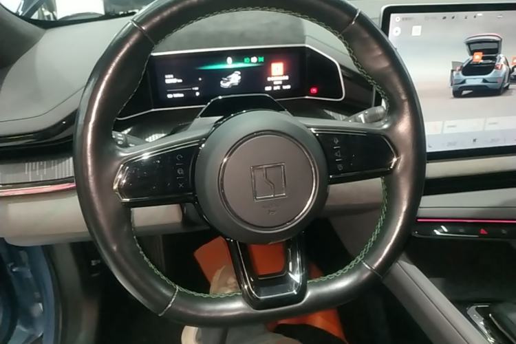 Used Zeekr 001 2023 WE Edition 86 kWh Steering Wheel