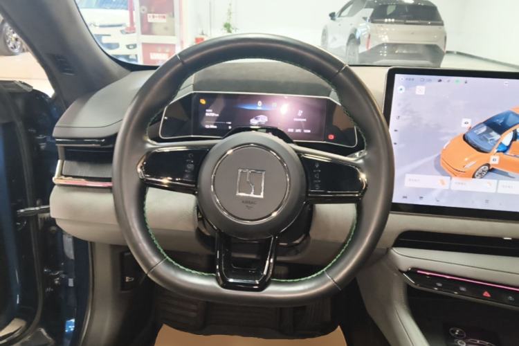 Used Zeekr 001 2023 WE Edition 100 kWh Steering Wheel