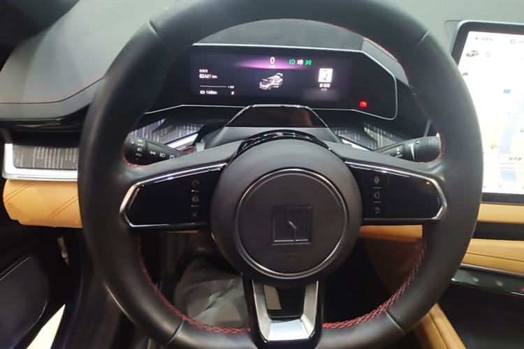 Used Zeekr 001 2023 WE Edition 86 kWh Steering Wheel