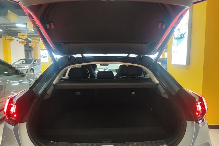Used Zeekr 001 2023 WE Edition 86 kWh Trunk