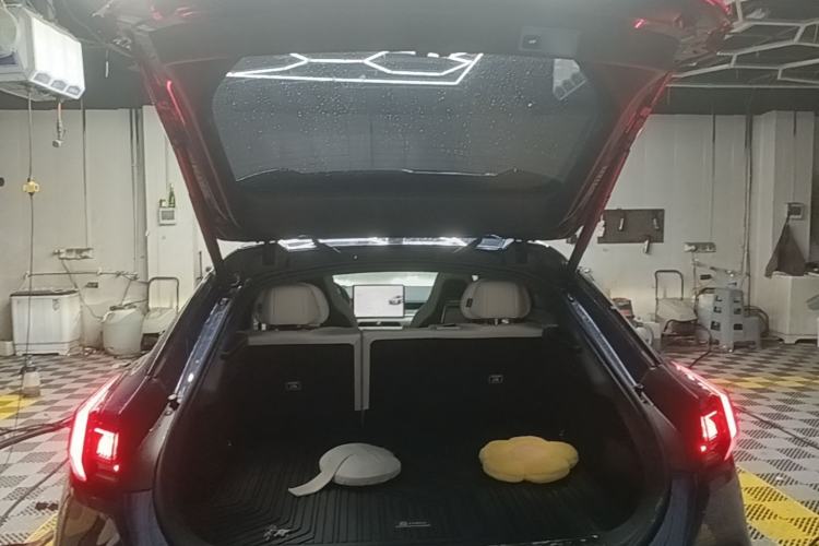 Used Zeekr 001 2023 WE Edition 86 kWh Trunk