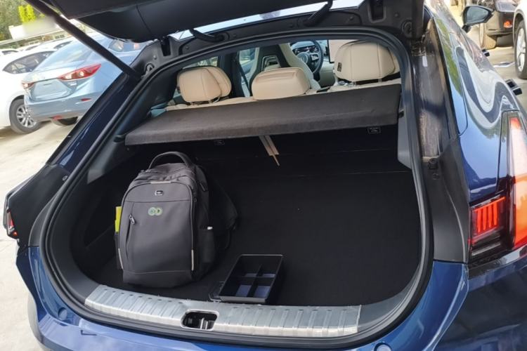 Used Zeekr 001 2023 WE Edition 86 kWh Trunk