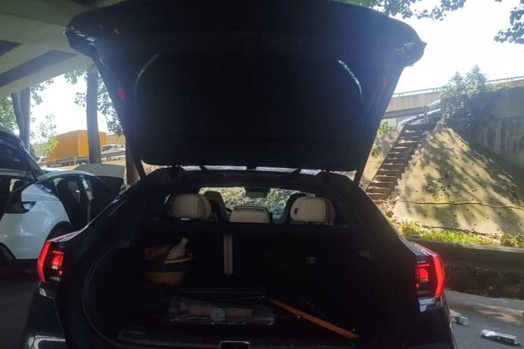 Used Zeekr 001 2023 WE Edition 86 kWh Trunk