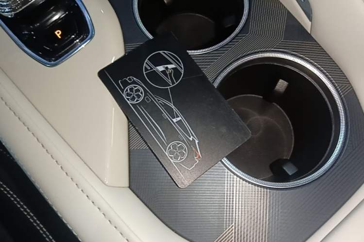 Used Zeekr 001 2023 WE Edition 100 kWh Vehicle Key