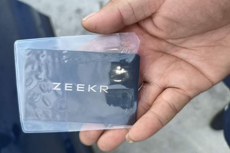 Used Zeekr 001 2023 WE Edition 86 kWh Vehicle Key