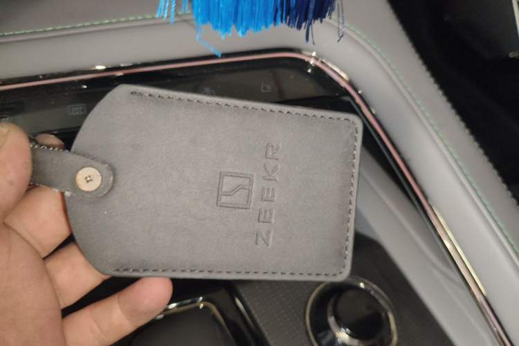 Used Zeekr 001 2023 WE Edition 86 kWh Vehicle Key