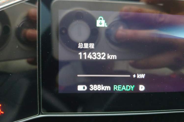 Used Zeekr 001 2023 YOU Edition 100 kWh Odometer Close Up