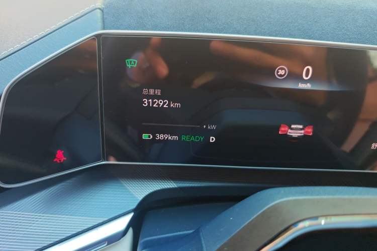 Used Zeekr 001 2023 WE Edition 86 kWh Odometer Close Up