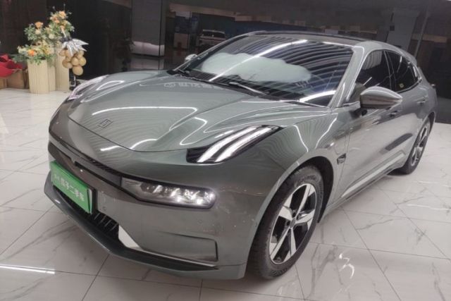 Zeekr 001 2023 WE Edition 100 kWh مستعملة