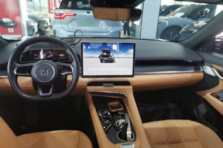 Used Zeekr 001 2023 ME Edition 100 kWh Center Console