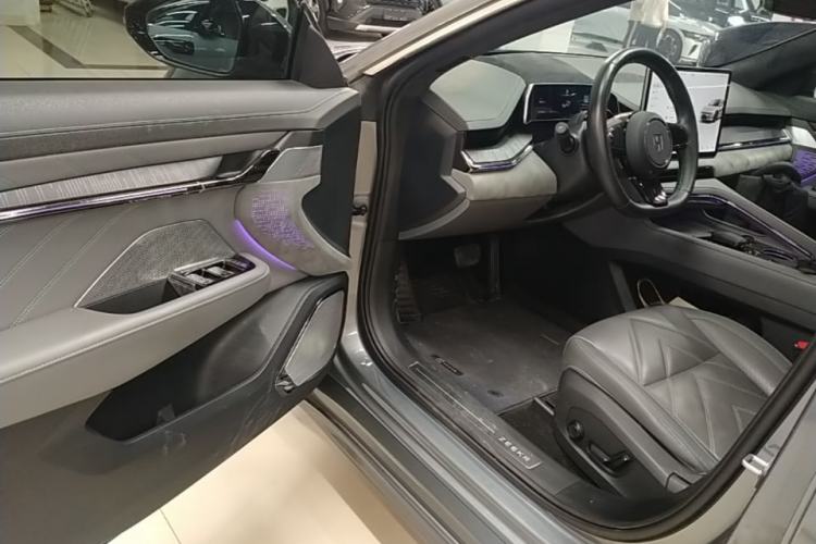 Used Zeekr 001 2023 WE Edition 100 kWh Driver Seat