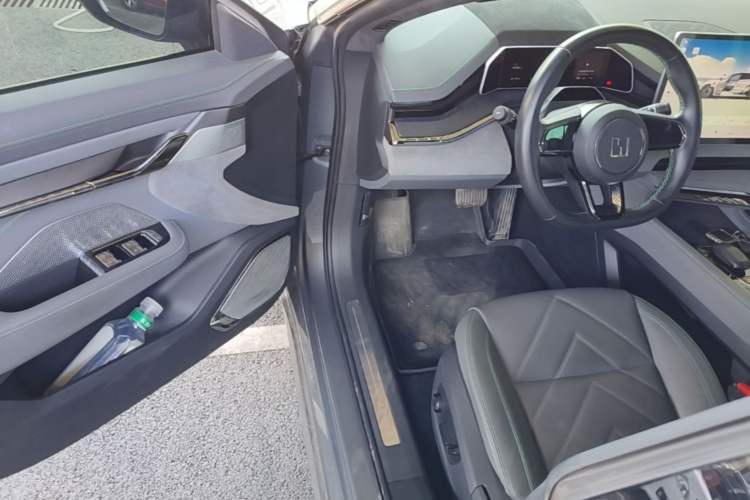 Used Zeekr 001 2023 WE Edition 100 kWh Driver Seat