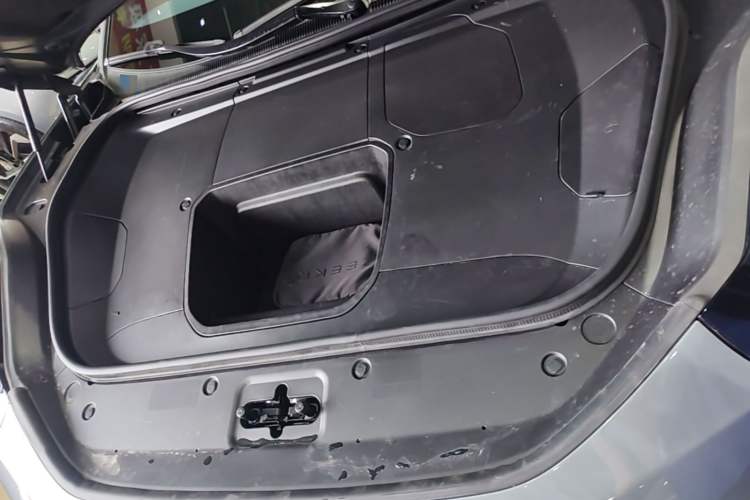 Used Zeekr 001 2023 WE Edition 100 kWh Engine Bay