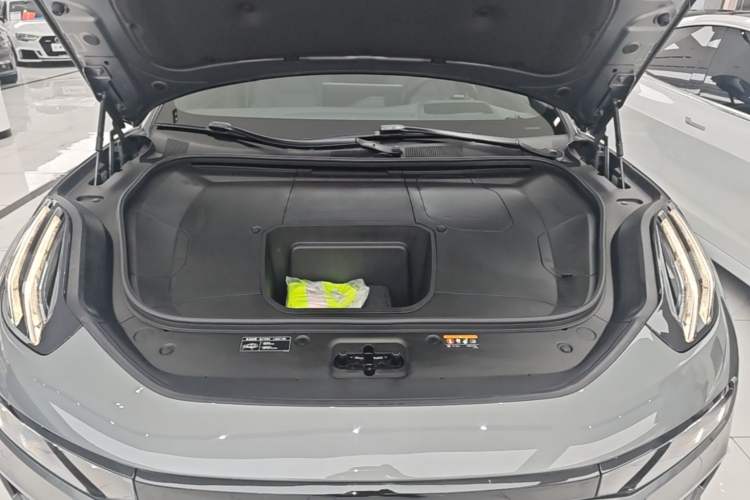 Used Zeekr 001 2023 WE Edition 100 kWh Engine Bay