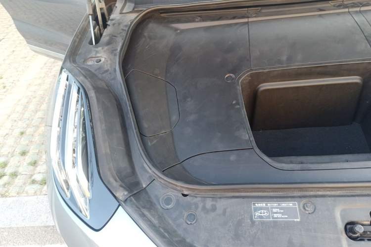 Used Zeekr 001 2023 WE Edition 100 kWh Engine Bay Right