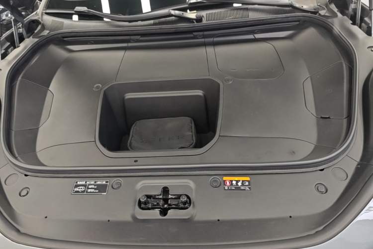 Used Zeekr 001 2023 WE Edition 100 kWh Engine Bay
