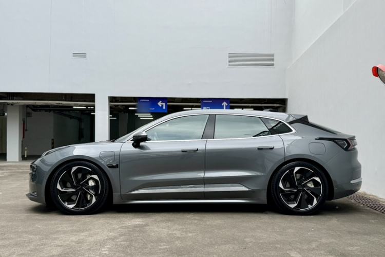 Used Zeekr 001 2023 ME Edition 100 kWh Exterior 1