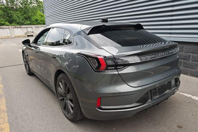 Used Zeekr 001 2023 WE Edition 100 kWh Exterior 2